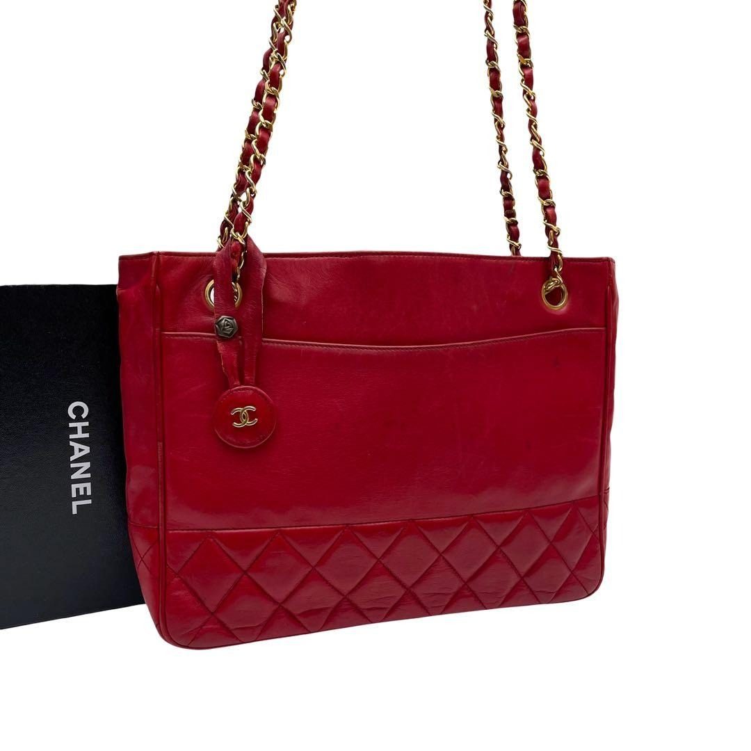 Chanel Quilted Lambskin Chain Shoulder Tote Red