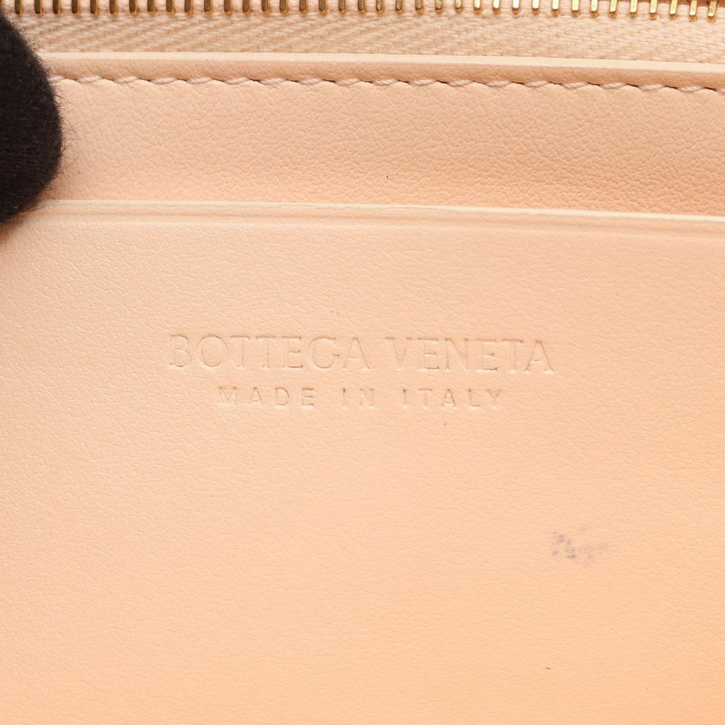 Bottega Veneta Bifold Wallet Intrecciato Flap — view 5