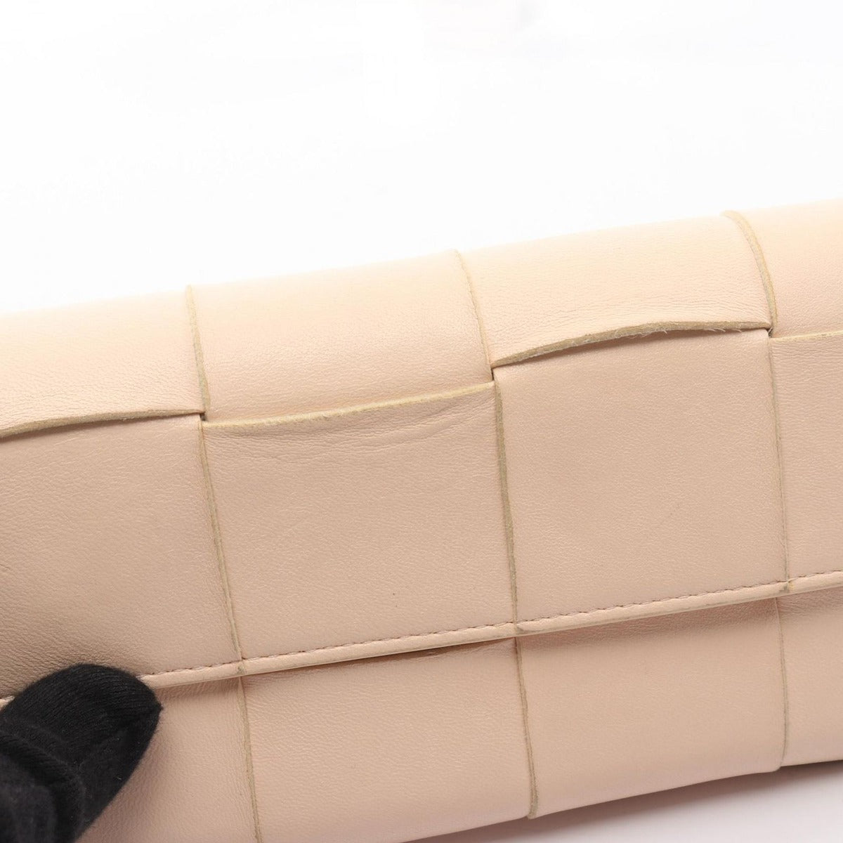 Bottega Veneta Bifold Wallet Intrecciato Flap — view 9