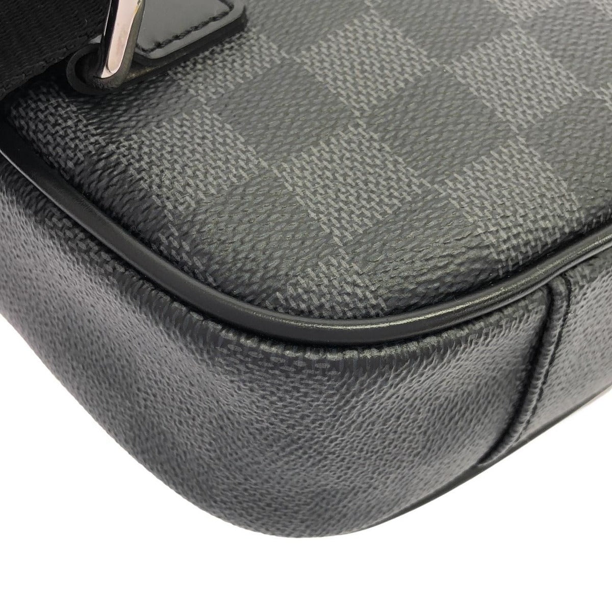 Louis Vuitton Damier Graphite Ambler Shoulder Bag — view 3