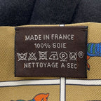 Hermes Scarf Twill Horsewear Couvertures Et Tenues de Jour Silk Mordre Blanc Blue — view 7
