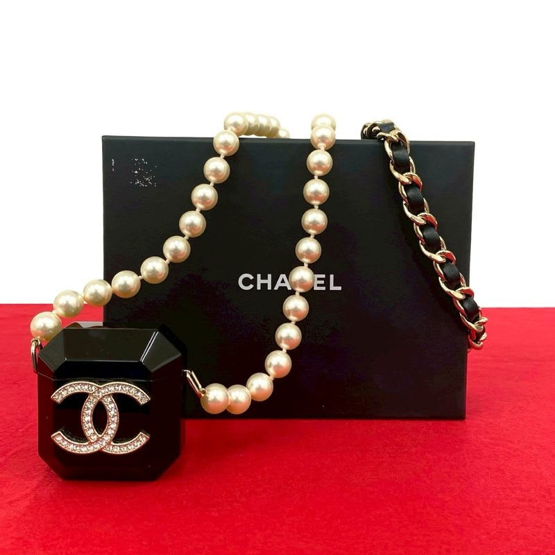 Chanel Airpodspro Necklace Case Chain Lambskin Faux 21BA — view 2