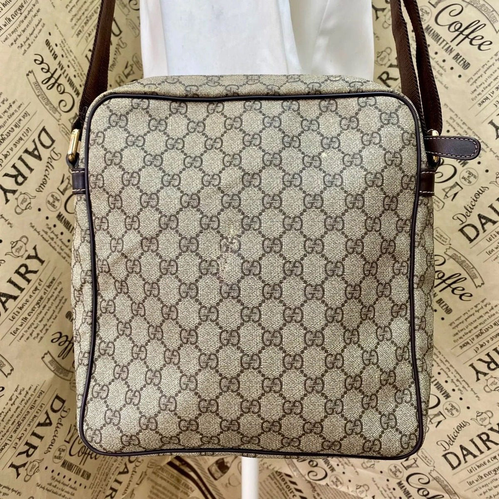 Gucci Shoulder Bag GG Supreme Crossbody Business Travel — view 2