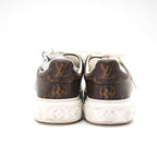 Louis Vuitton Yayoi Kusama Collaboration Sneakers Brown Bag — view 3