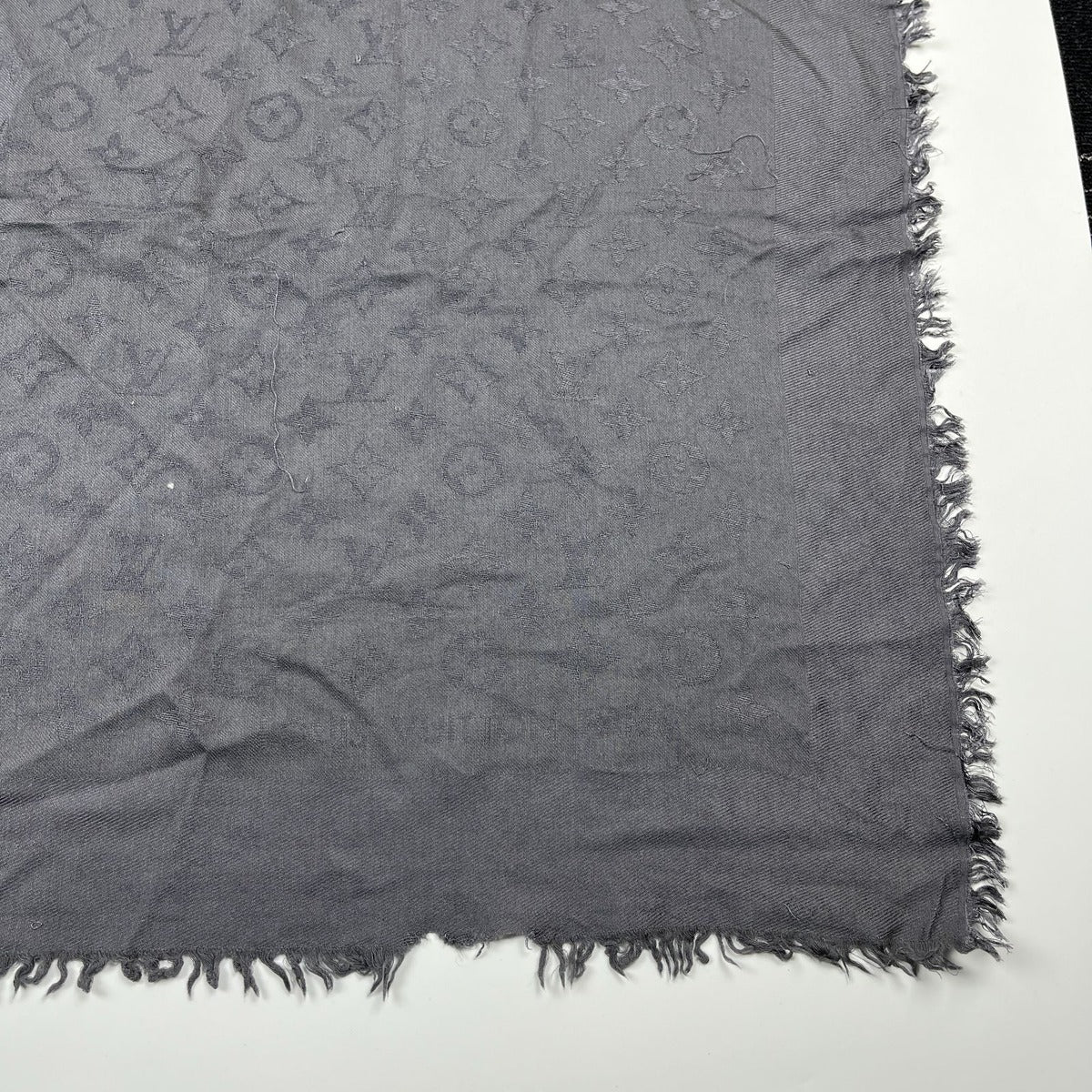Louis Vuitton Shawl Monogram Silk Wool Gray Vintage Scarf — view 7