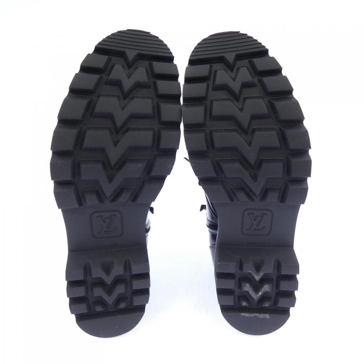 Louis Vuitton Oberkamphrein Boots Black 8 — view 4