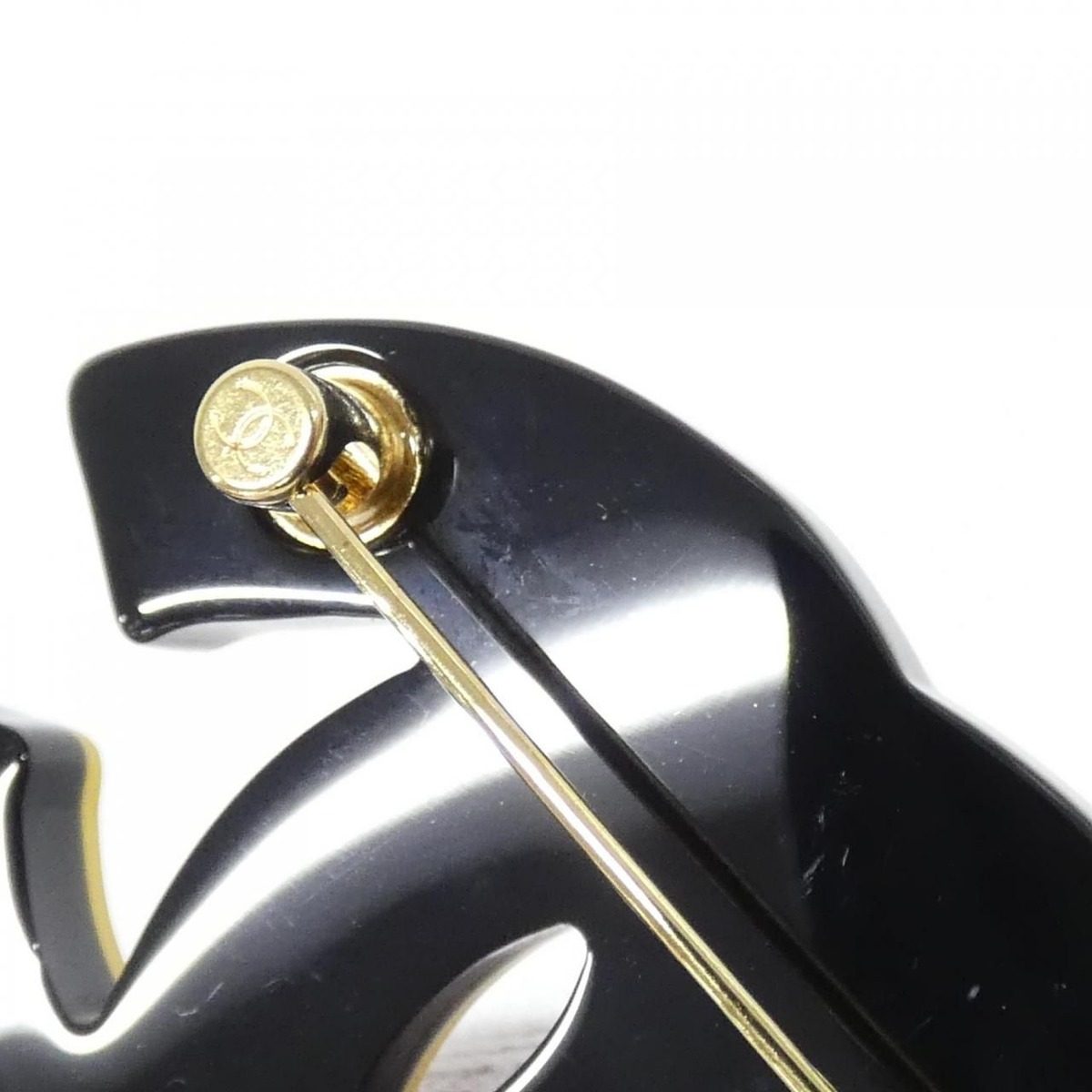 Chanel Brooch Yellow — view 4