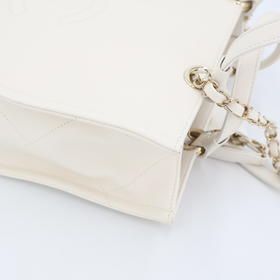 Chanel Small Zip Shop 2-Way White As3129 Tote Bag — view 5