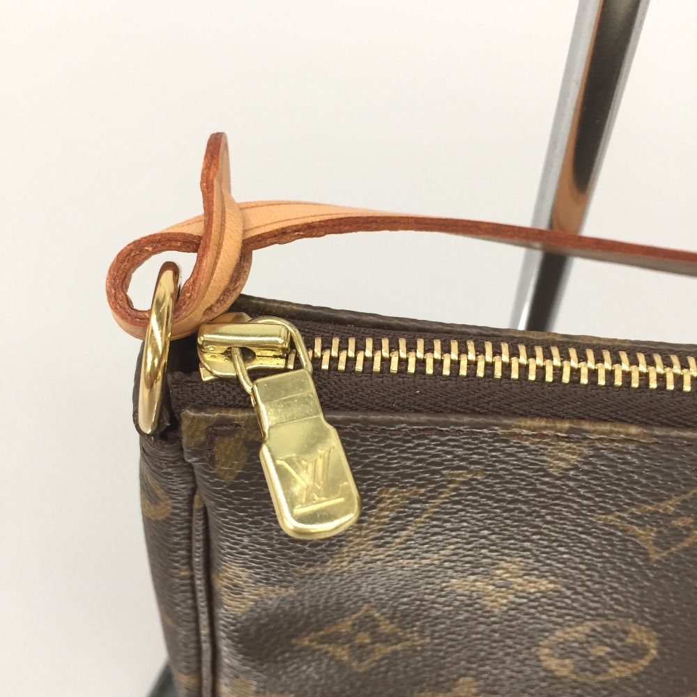 Louis Vuitton Pouch Monogram Accessoire — view 4