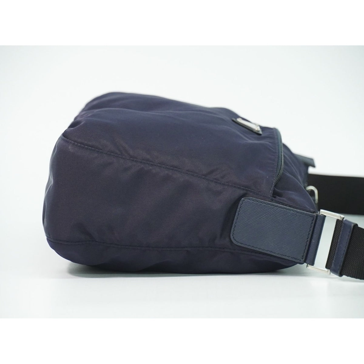 Prada Nylon Shoulder Bag Pochette Navy — view 4