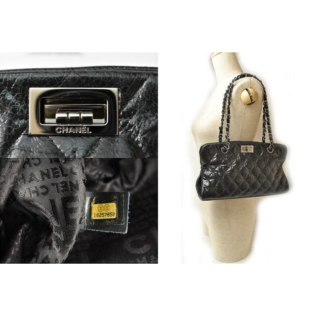 Chanel Tote Bag Chain Vintage Patent Leather Quilted Stitching Black — view 2