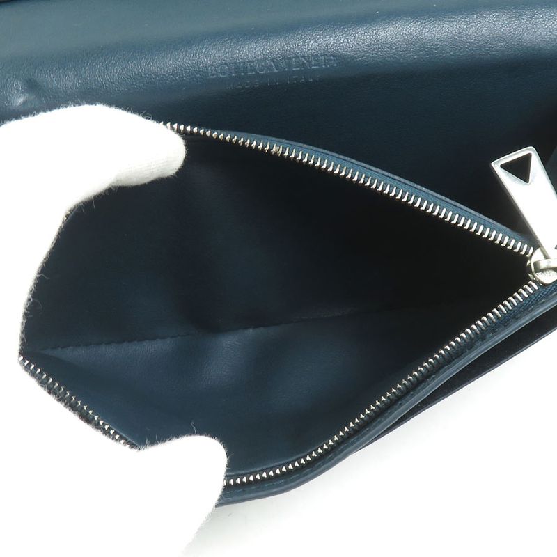 Bottega Veneta Long Wallet in Intrecciato — view 4