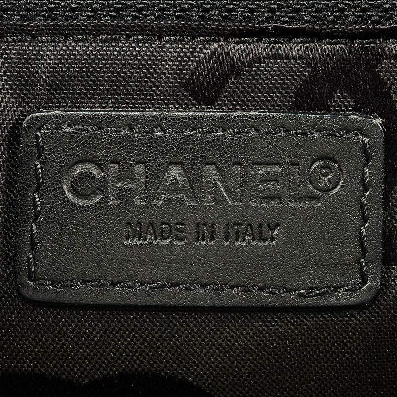 Chanel Chain Shoulder Bag Lambskin Black 7 Figures 6 Units — view 6