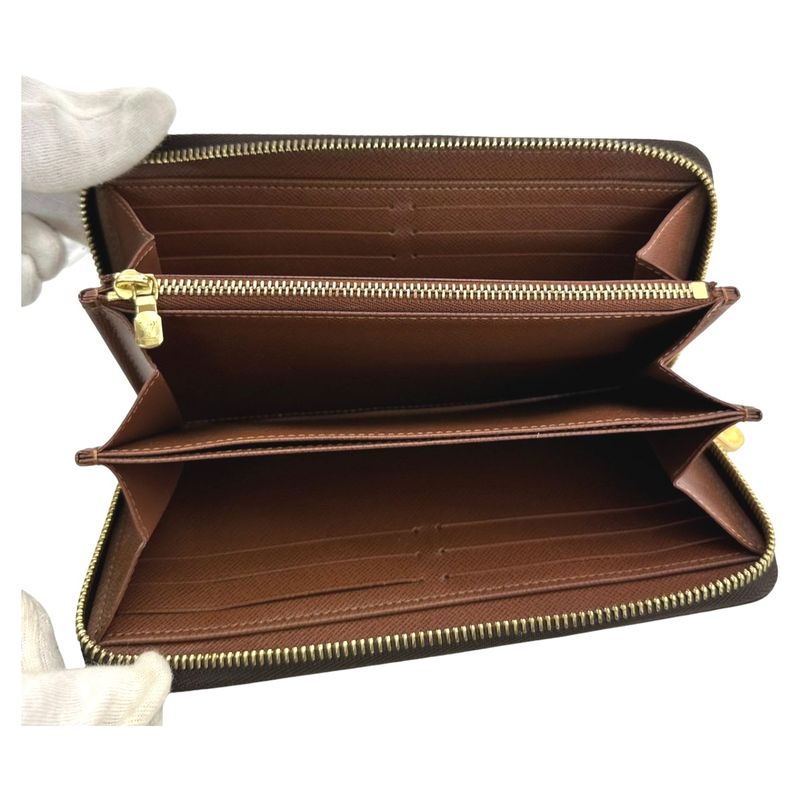 Louis Vuitton Monogram Round Zipper Zippy Wallet Long — view 8
