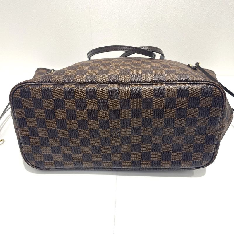 Louis Vuitton Damier Neverfull MM Leather Tote Shoulder Bag — view 6