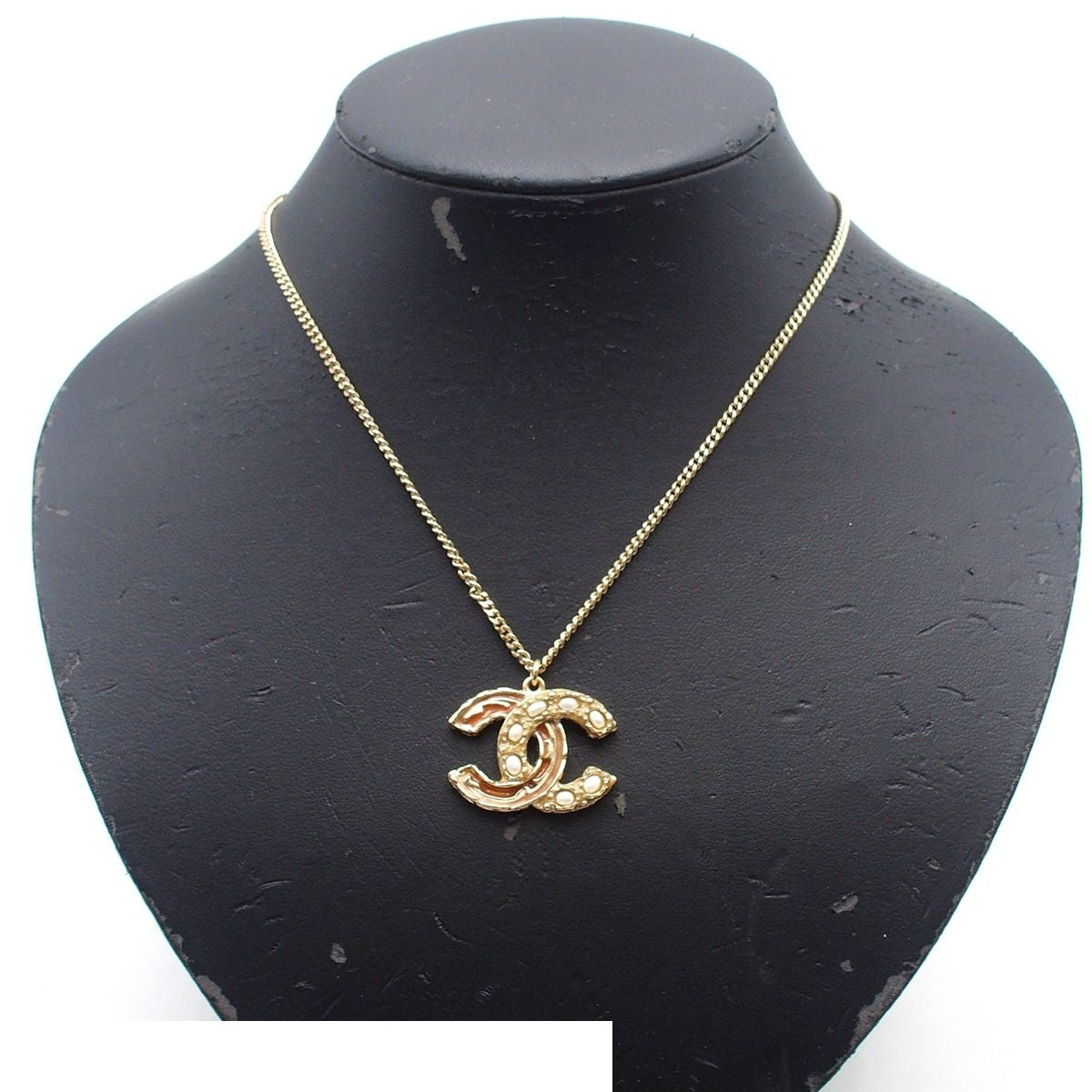 Chanel Necklace Light Gold Metal CC Logo Stone Faux Pearl — view 8