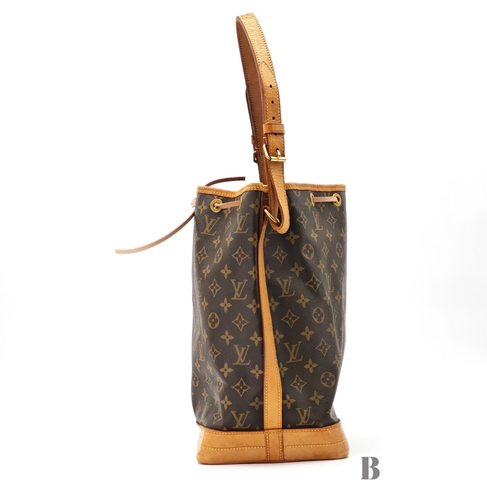Louis Vuitton Noe Monogram Bucket Bag Brown — view 5