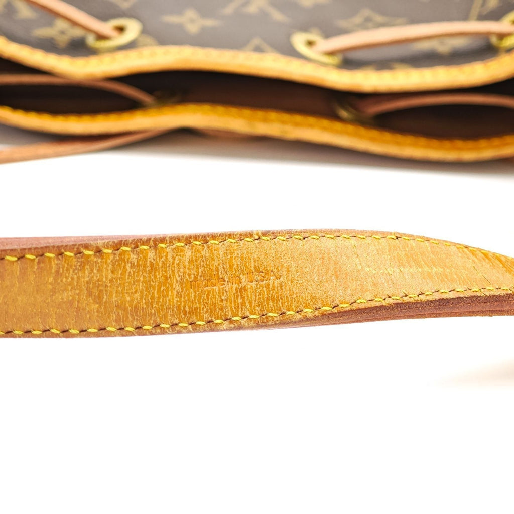 Louis Vuitton Noe Monogram Bucket Bag Brown
