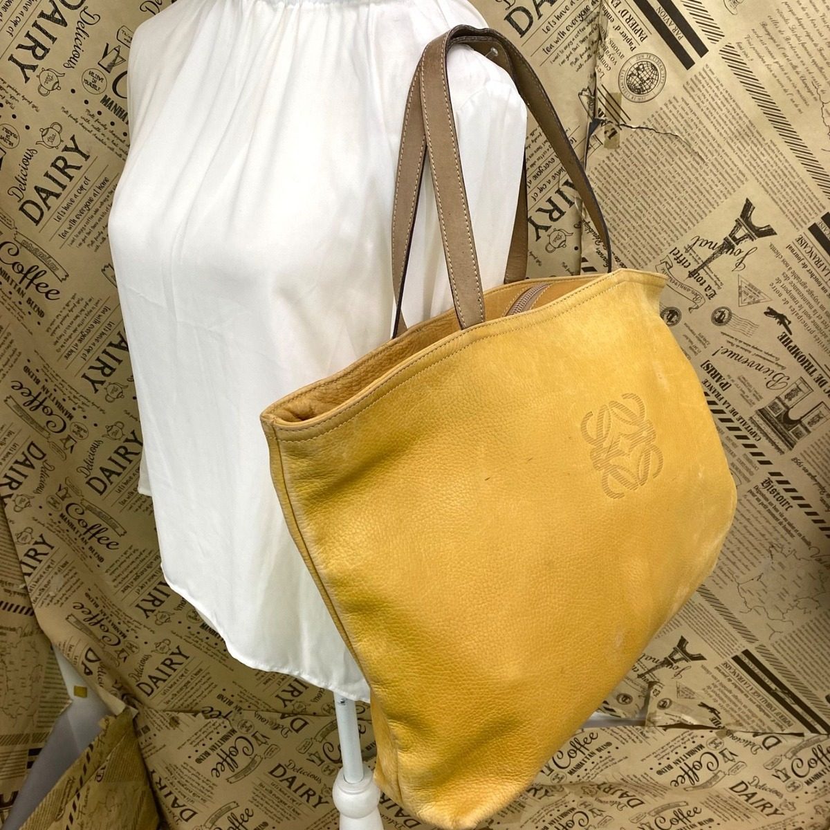 Loewe Tote A3 Large Capacity Travel Mother's Business — view 3