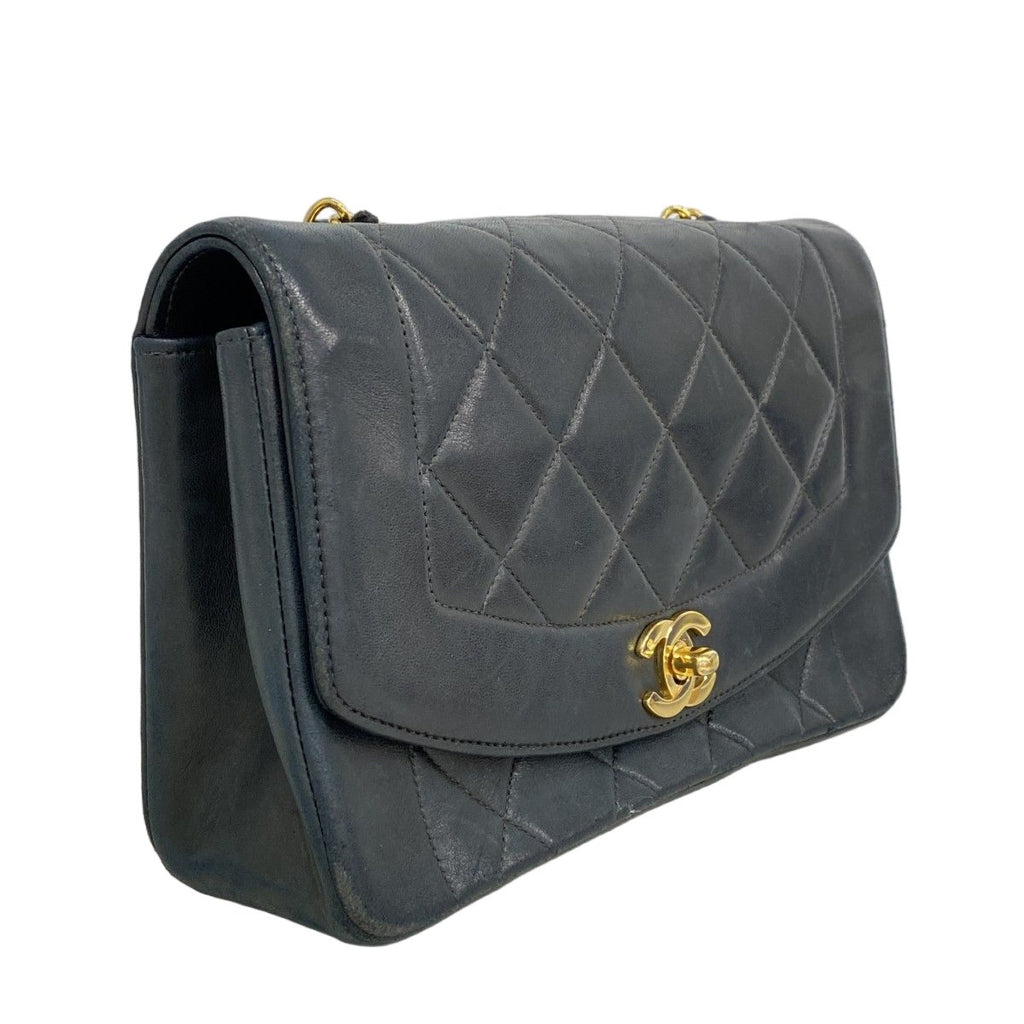 Chanel Shoulder Bag Diana Lambskin Black Gold — view 2