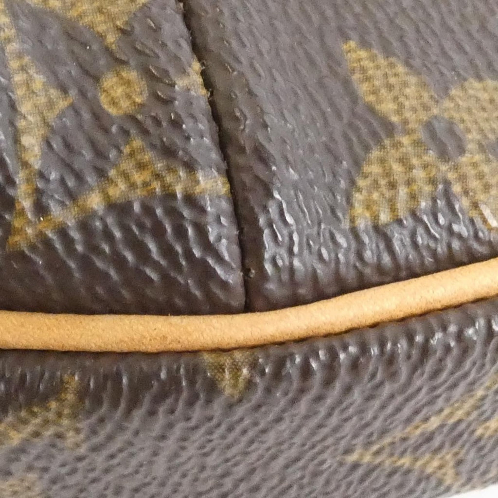 Louis Vuitton Monogram Croissant MM Shoulder Bag Brown Marron — view 3