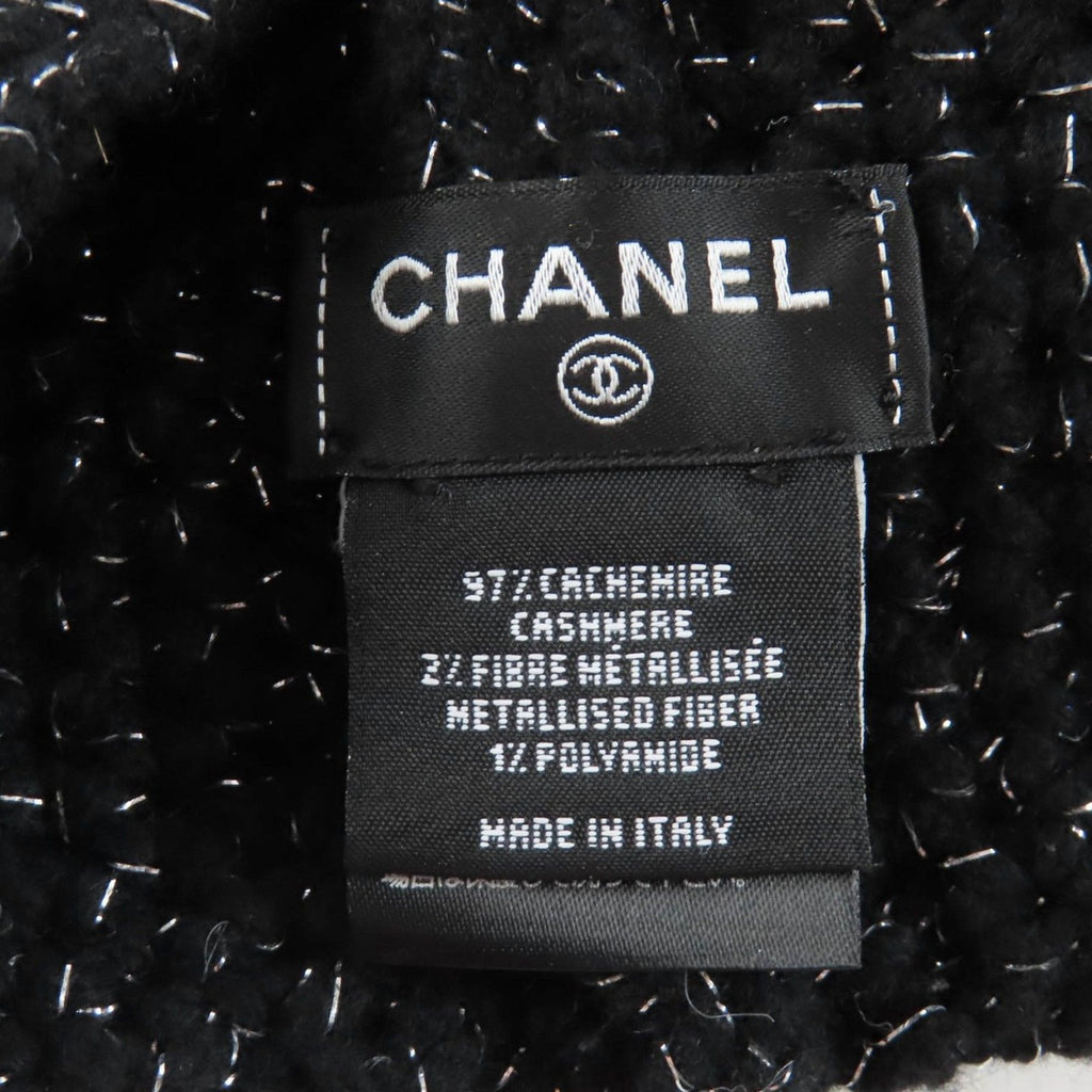 Chanel Cashmere Blend Cruise Collection Show CC Logo Lame Knit — view 8