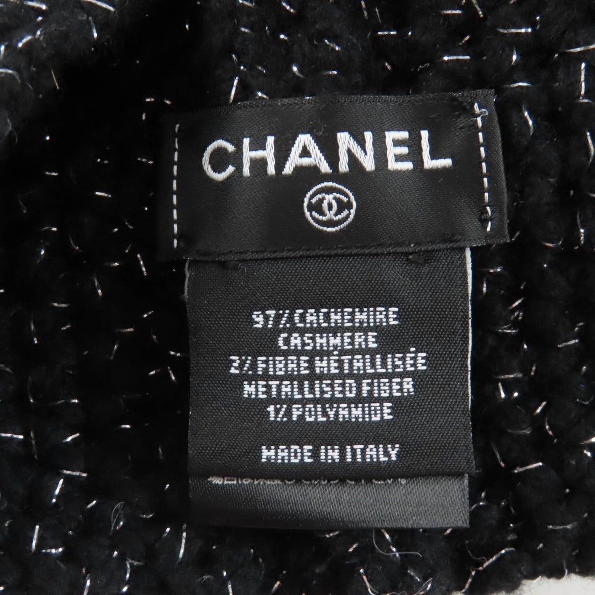 Chanel Cashmere Blend Cruise Collection Show CC Logo Lame Knit — view 8
