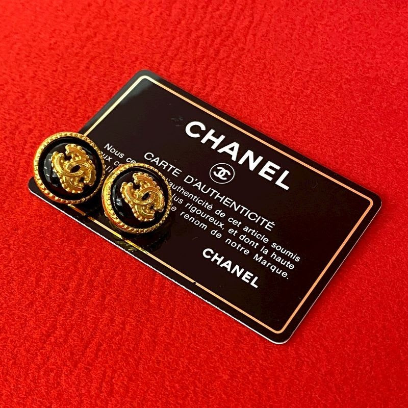 Chanel Vintage Coco Mark Earrings Ear Cuff Accessory Gold Black 96A — view 2