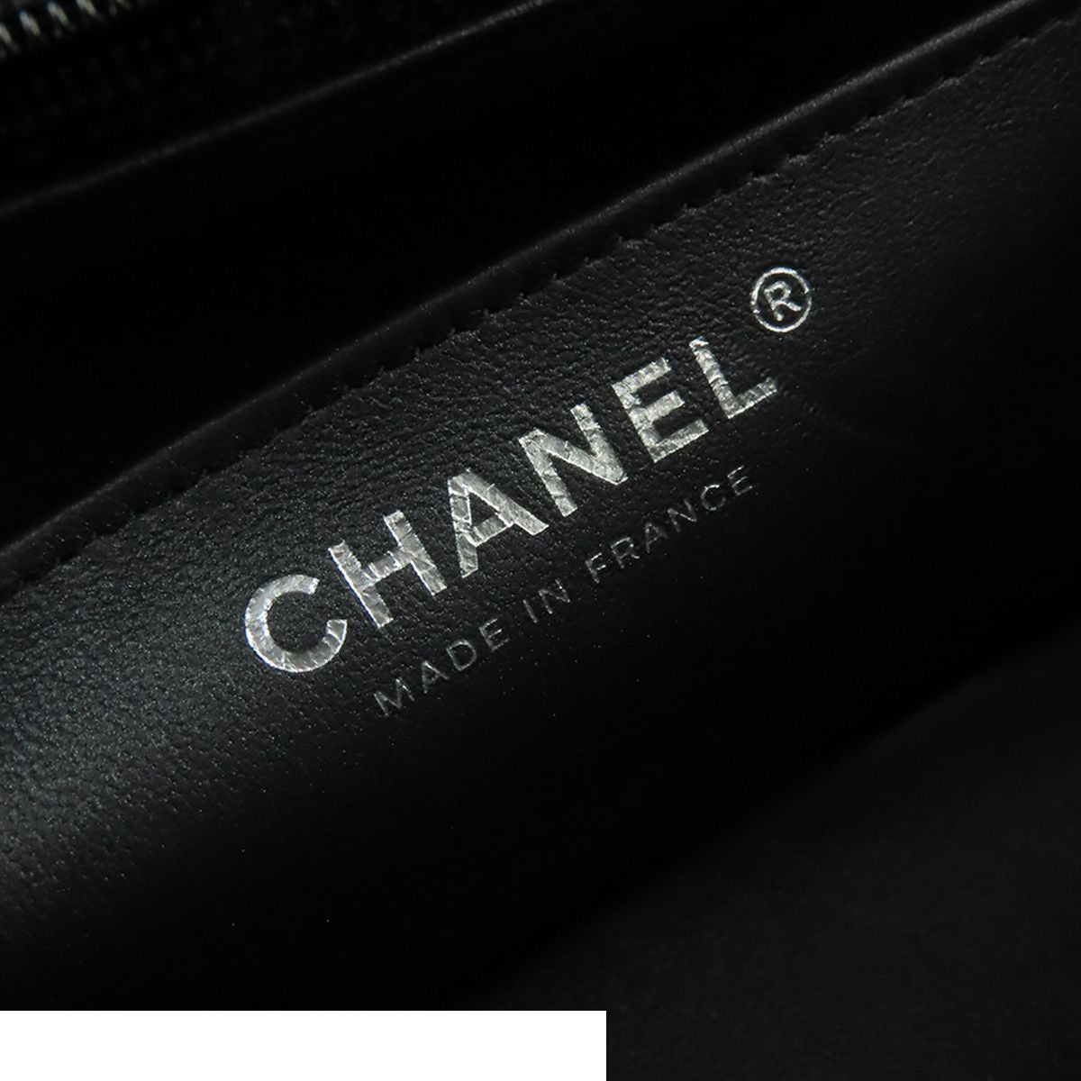 Chanel Chain Shoulder Bag So Black Lambskin Mini Quilted 20 CC Logo — view 6