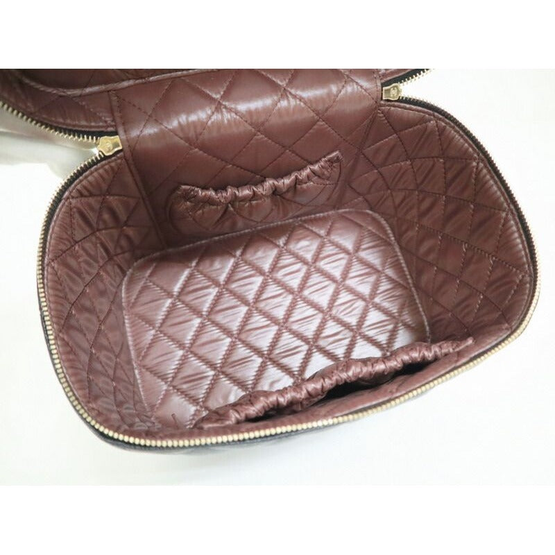 Chanel Timeless Classic Vanity Bag Caviar Leather Black Gold Champagne — view 6