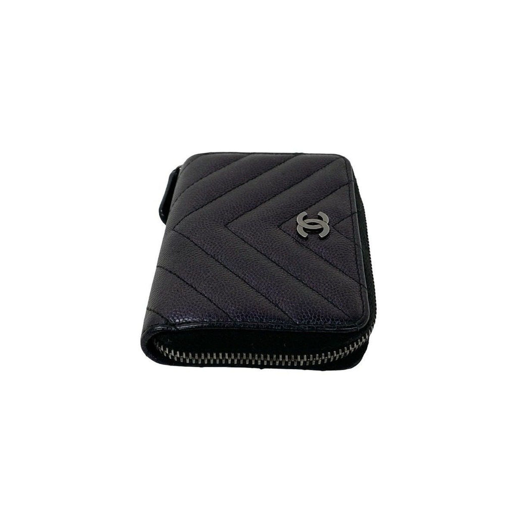 Chanel With CC Logo Chew Blanc Caviar Leather Coin Purse Black — view 5