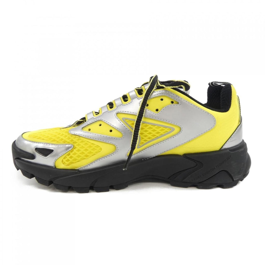 Louis Vuitton Tatic Line Sneakers — view 2