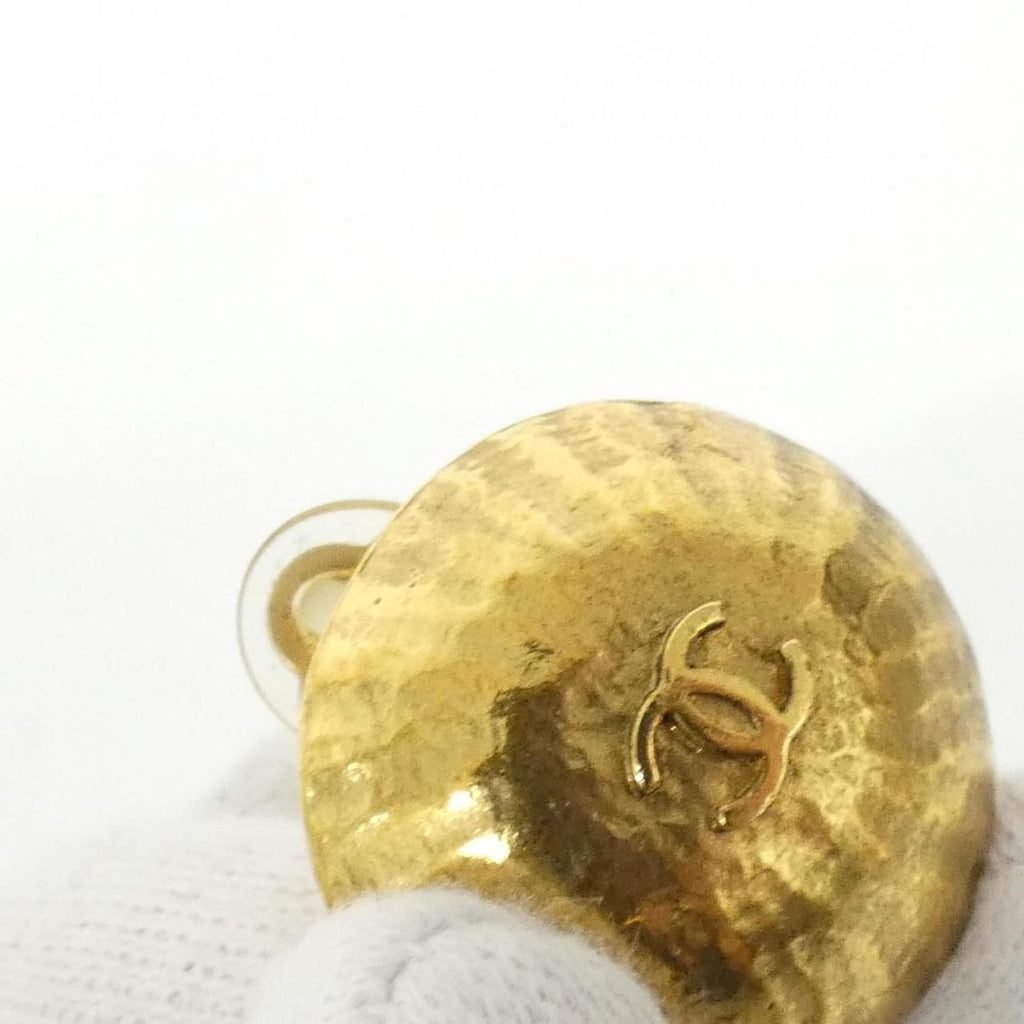 Chanel Vintage Earrings Gold — view 3