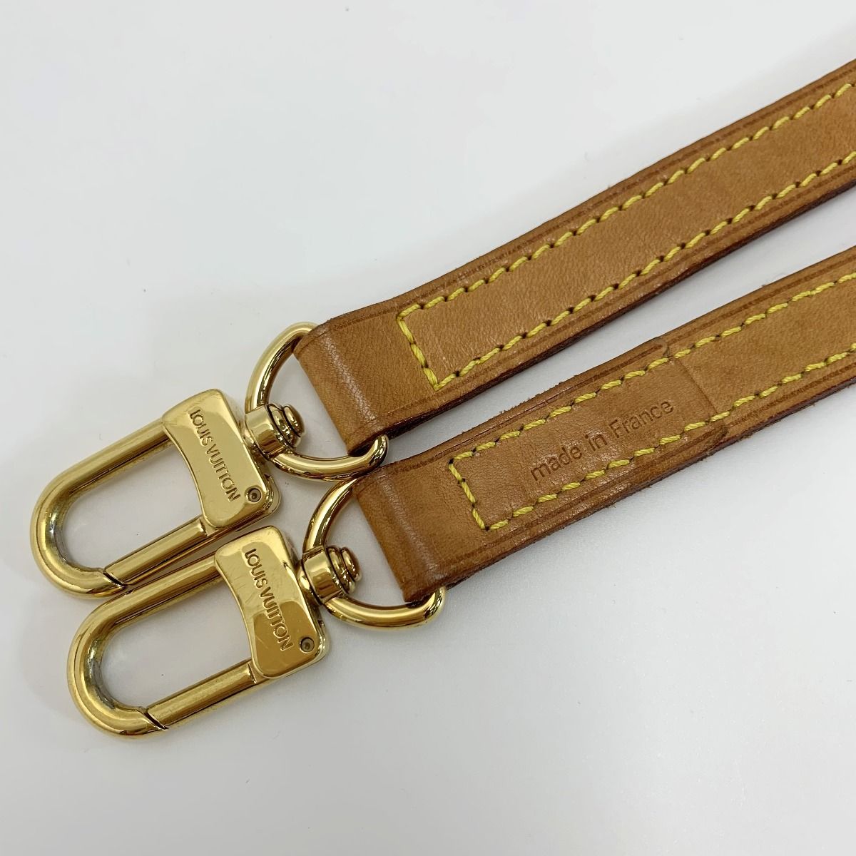 Louis Vuitton Leather Beige Gold Hardware 110 cm — view 3