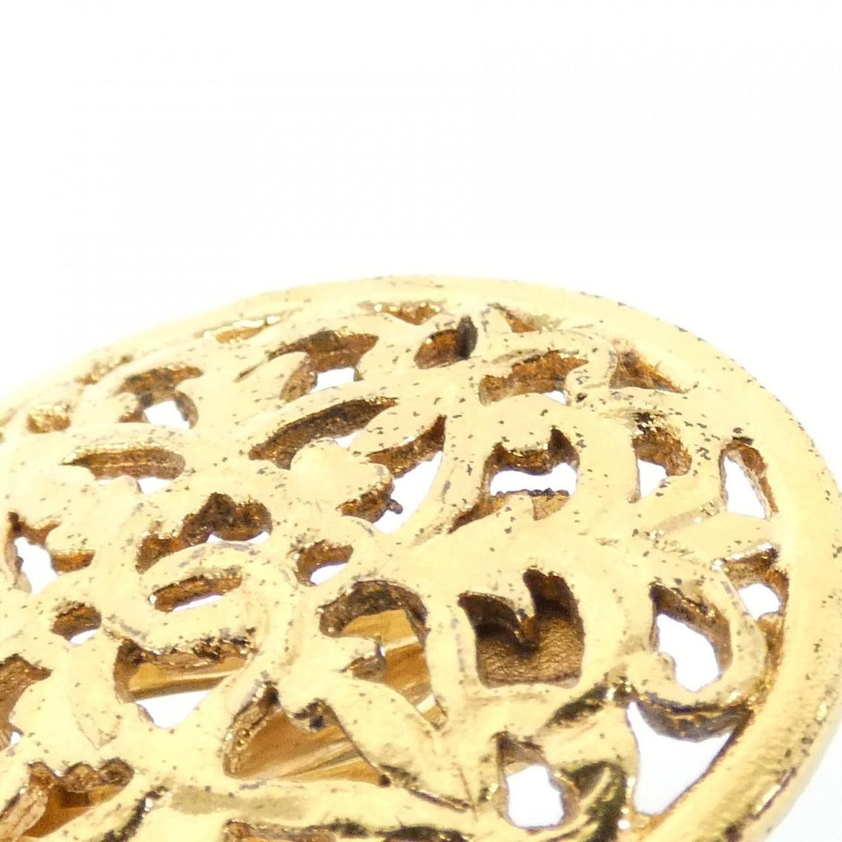 Chanel Vintage Earrings Gold — view 3