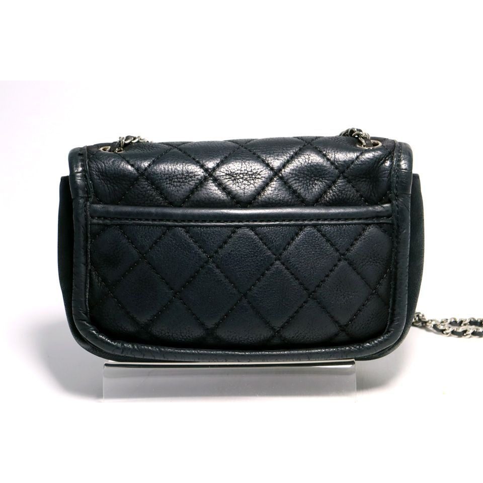 Chanel Quilted Leather Chain Shoulder Bag Pouch — view 2