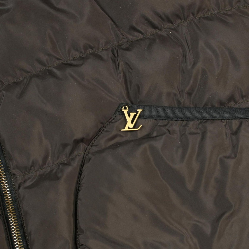 Louis Vuitton Monogram Brown Nylon Reversible Down Shoulder Bag — view 9