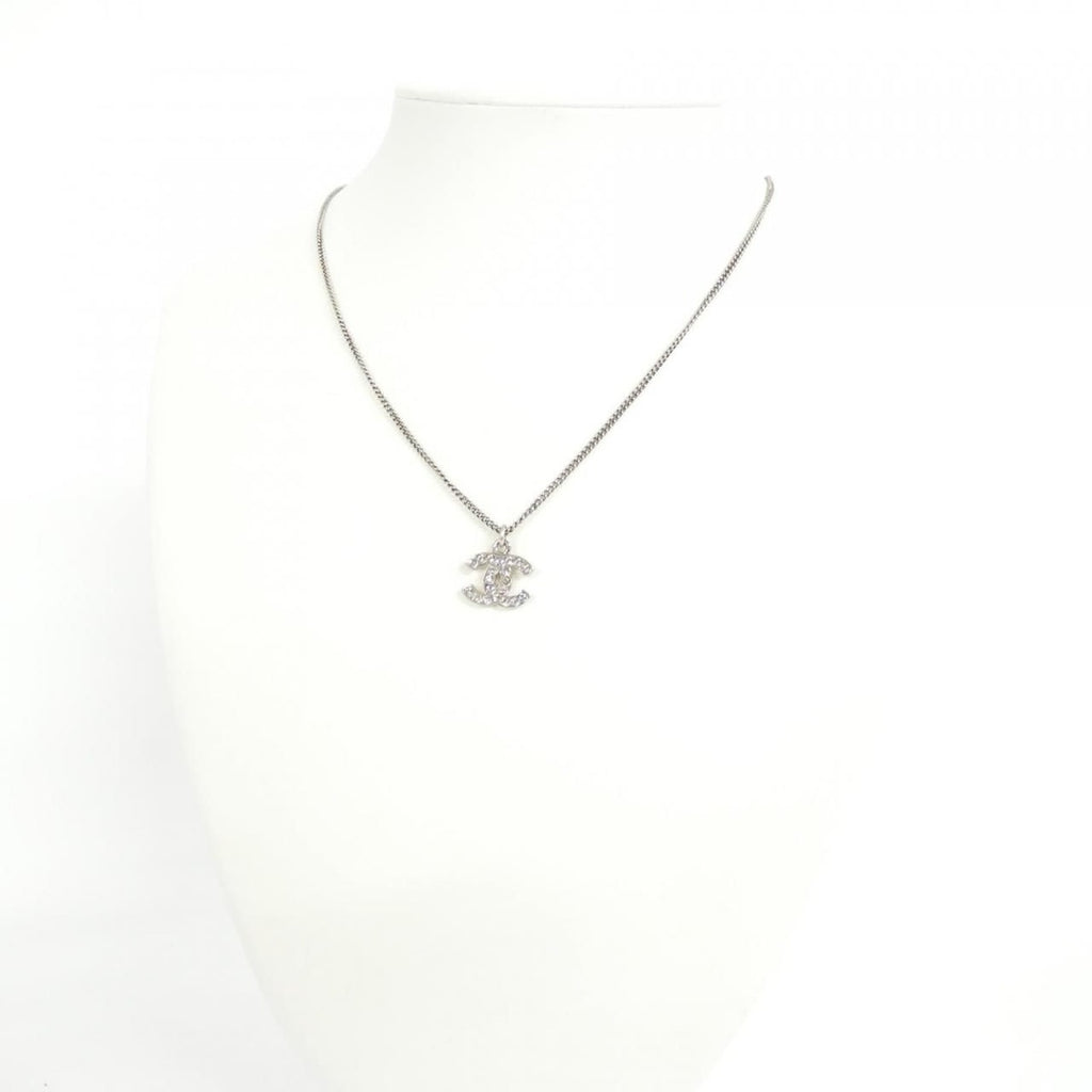 Chanel 28942 Necklace — view 4