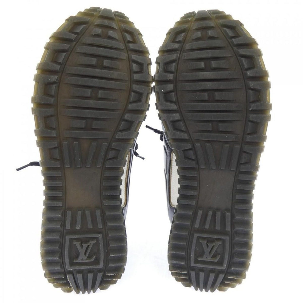 Louis Vuitton Run Away Line Sneakers — view 4