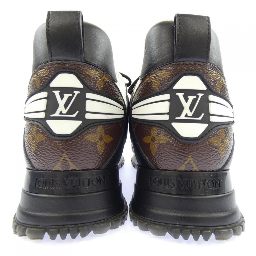 Louis Vuitton Run Away Line Sneakers — view 5