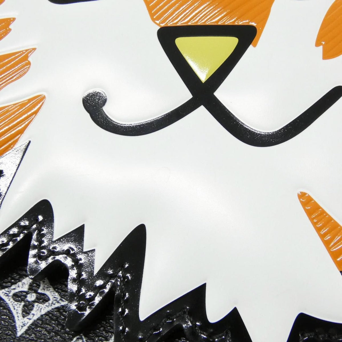 Louis Vuitton Cat Glam Pochette Shoulder Bag — view 4