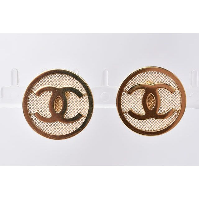 Chanel Circle Motif Logo CC — view 5