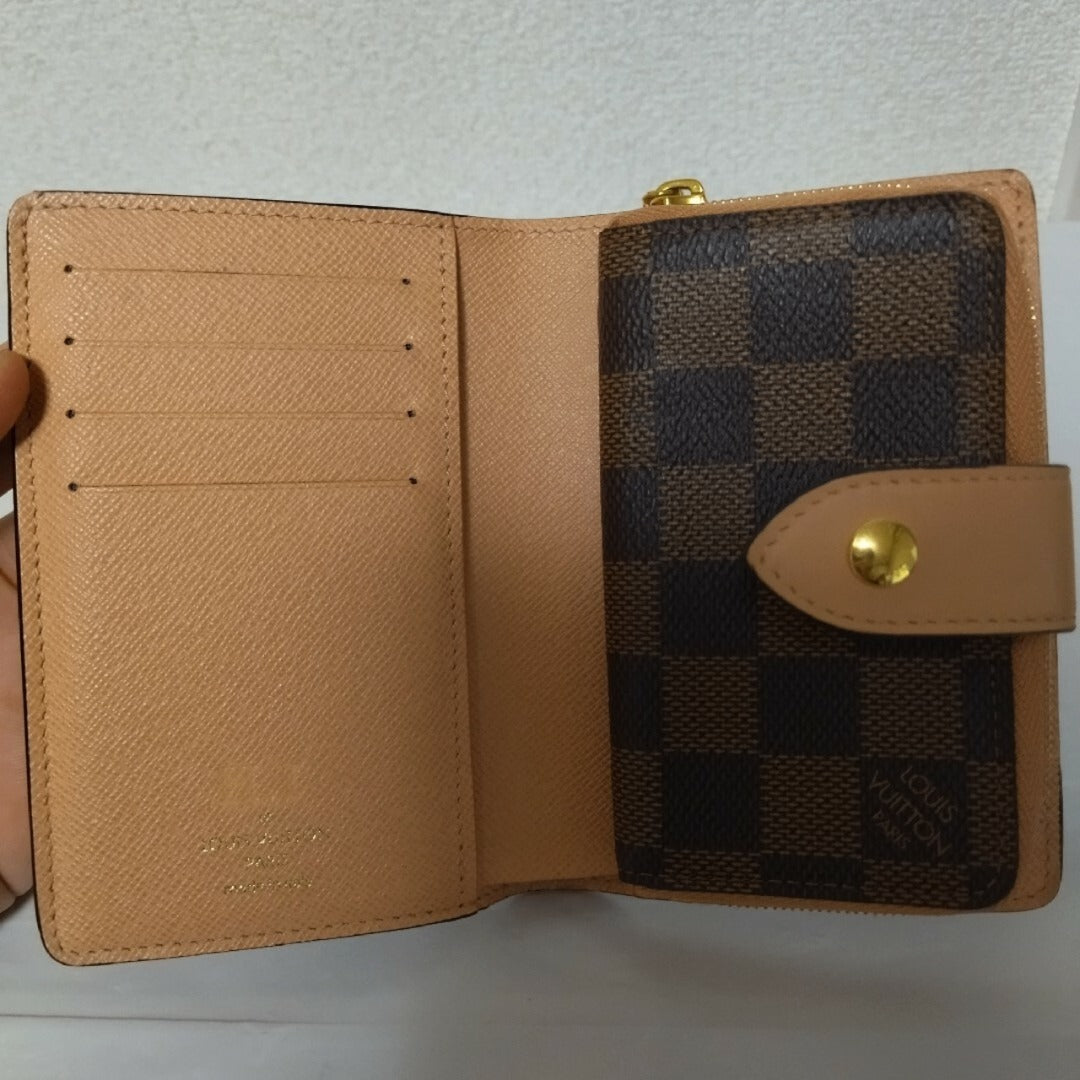 Louis Vuitton Damier Portefeuille Juliette Bifold Wallet — view 5