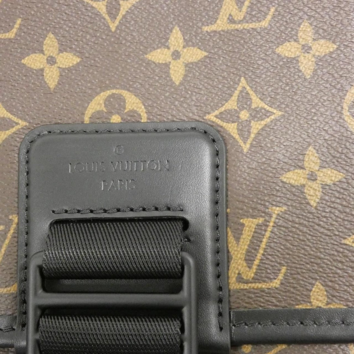 Louis Vuitton Monogram Macassar Arch Messenger MM Shoulder Bag Brown Marron Black — view 4