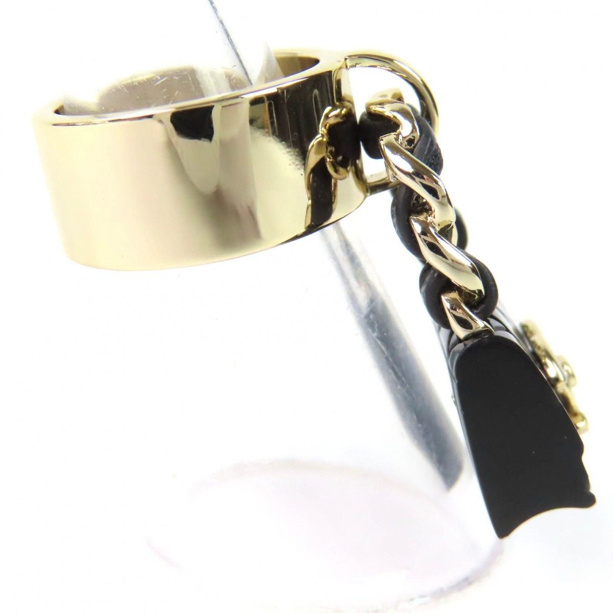 Chanel CC Logo Quilted Bag Charm Ring Gold Black — view 3