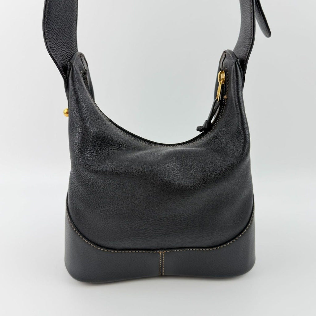 Loewe Shoulder Bag Black Leather Vintage — view 2