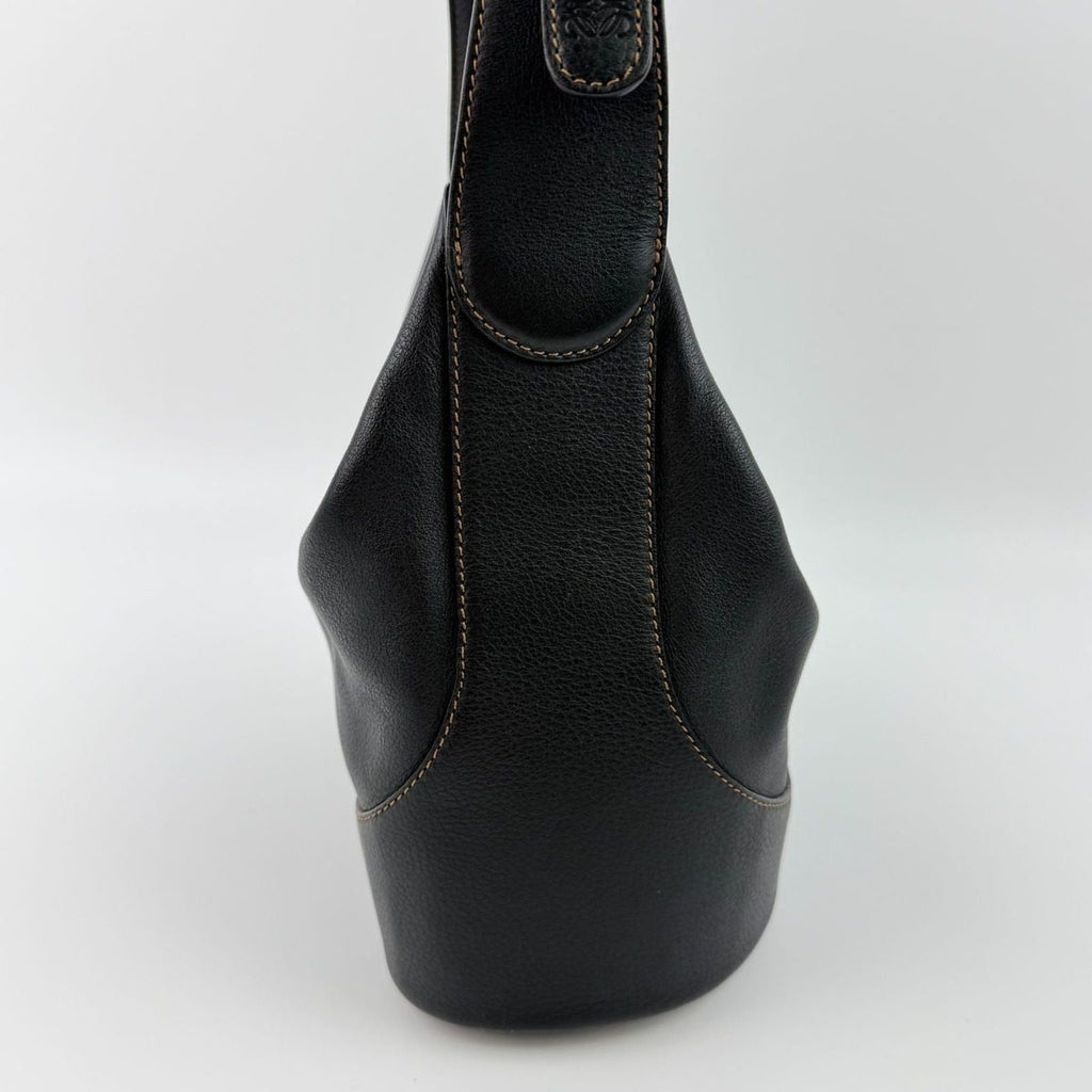 Loewe Shoulder Bag Black Leather Vintage — view 4