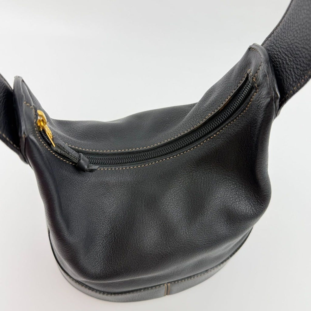 Loewe Shoulder Bag Black Leather Vintage — view 6