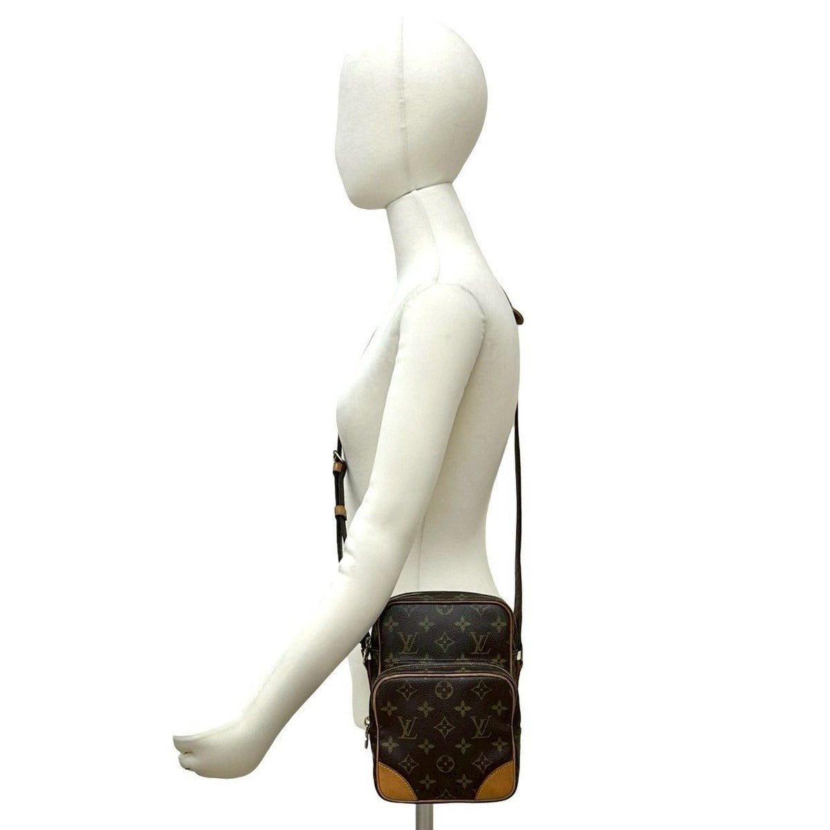 Louis Vuitton Vintage Amazon Monogram Leather Mini Shoulder Bag Pochette Brown — view 2