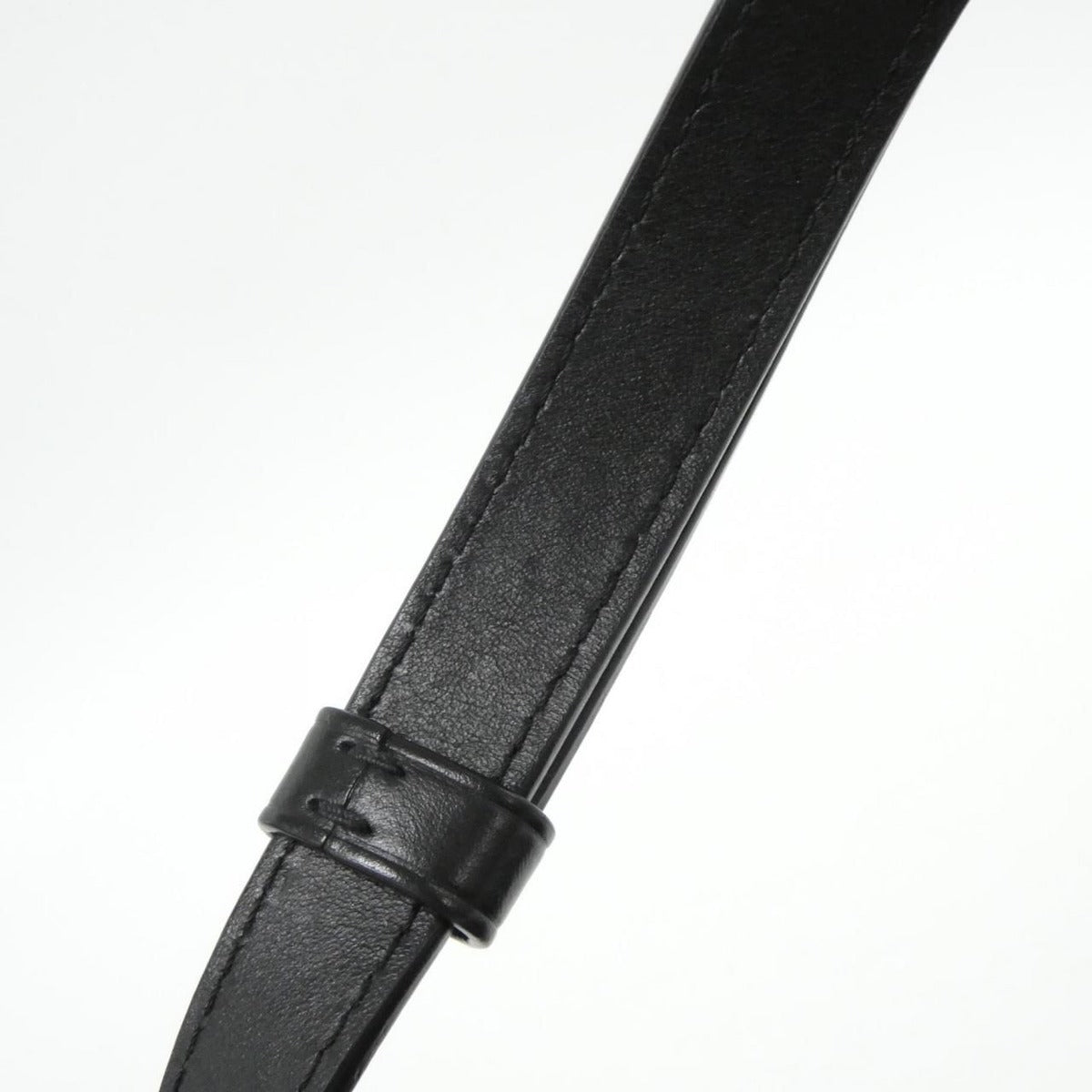 Louis Vuitton Taurillon Monogram Soft Trunk Wallet Shoulder Bag — view 7